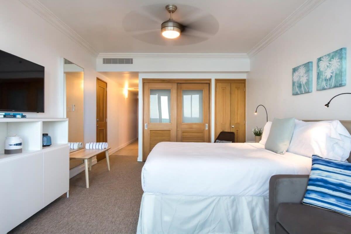 Inn San Cristobal Studio - Oceanfront In Trendy Condado Location