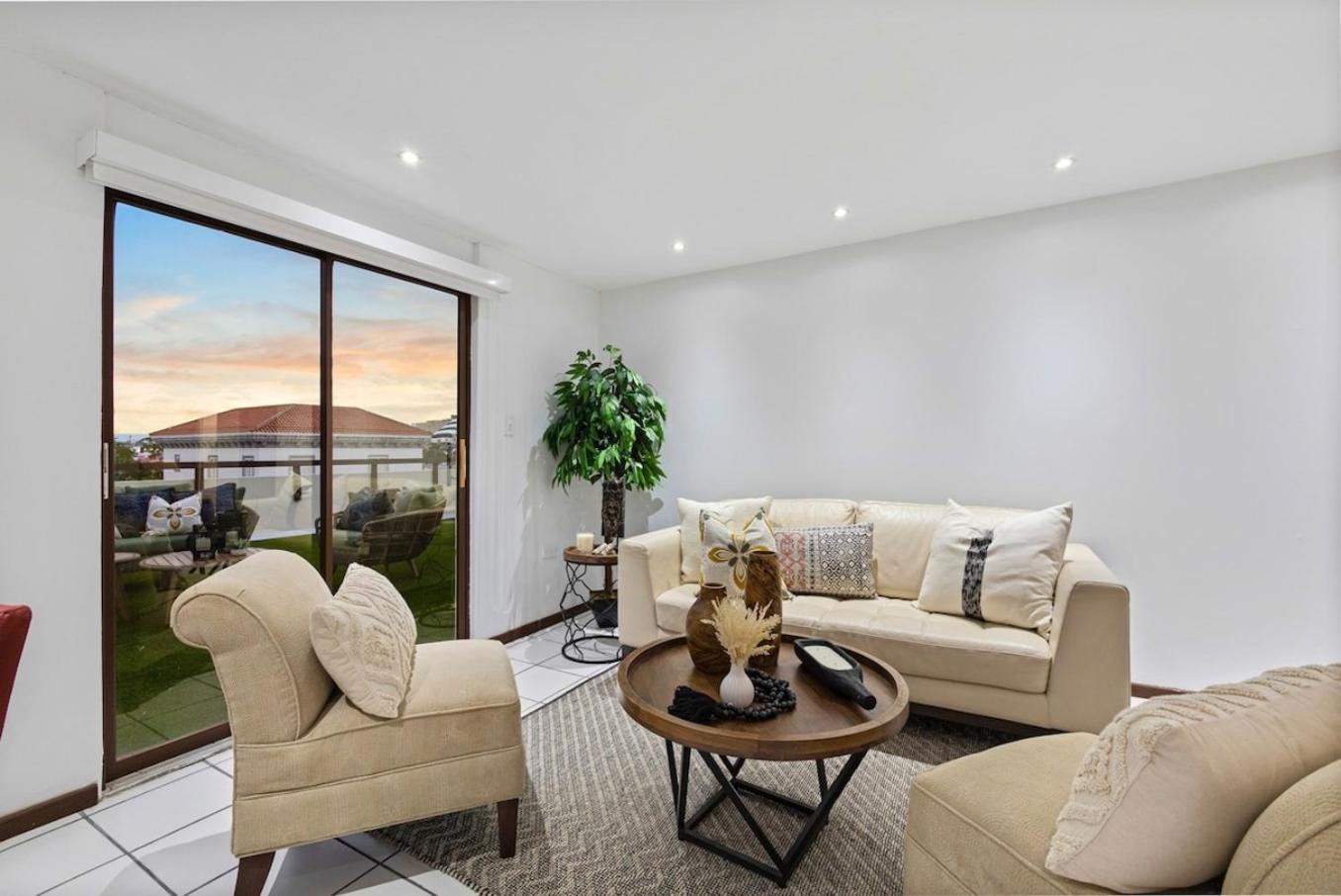 Hidden Gem In Miramar- Power Generator- Parking Apartment San Juan