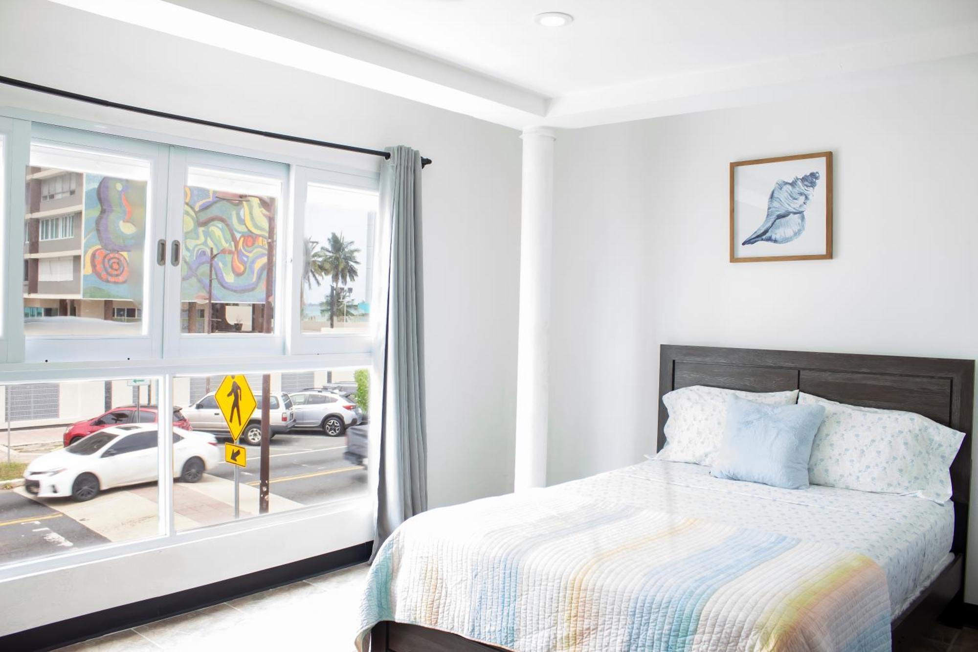 3050 Place Apartment *