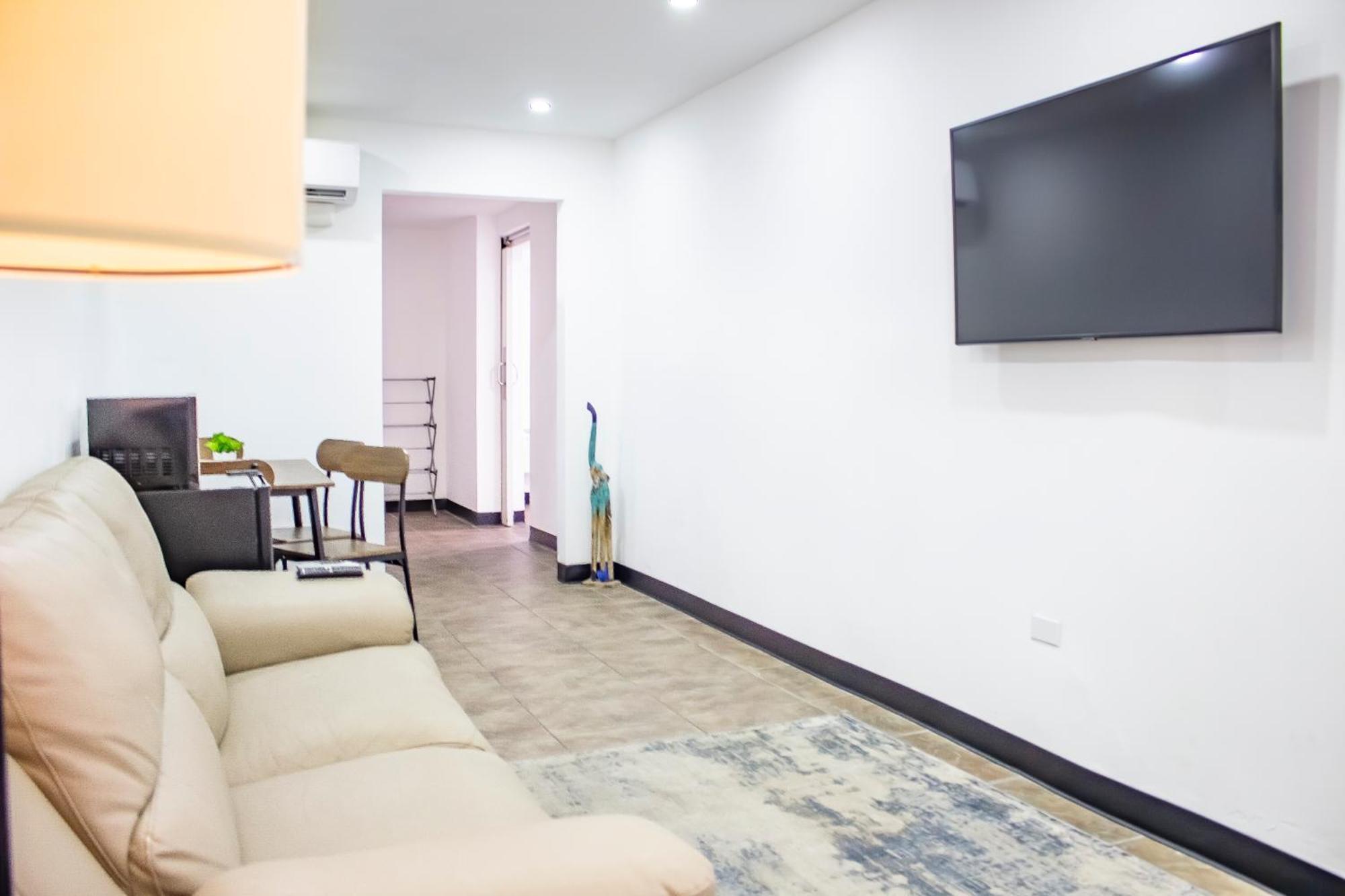 Apartment 3050 Place
