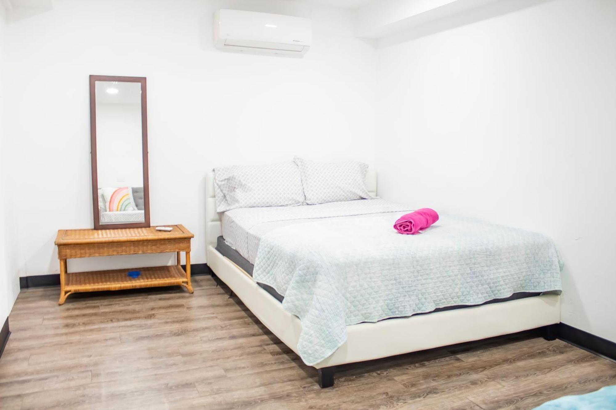 Apartment 3050 Place