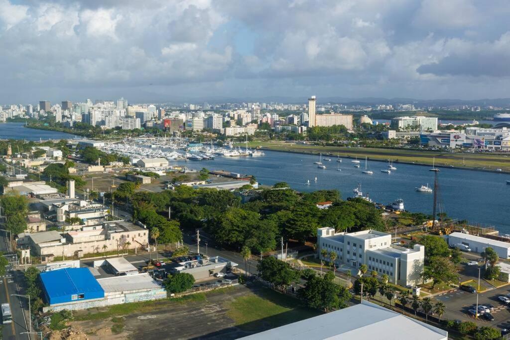 Great View Of Bay & Close The Apartment