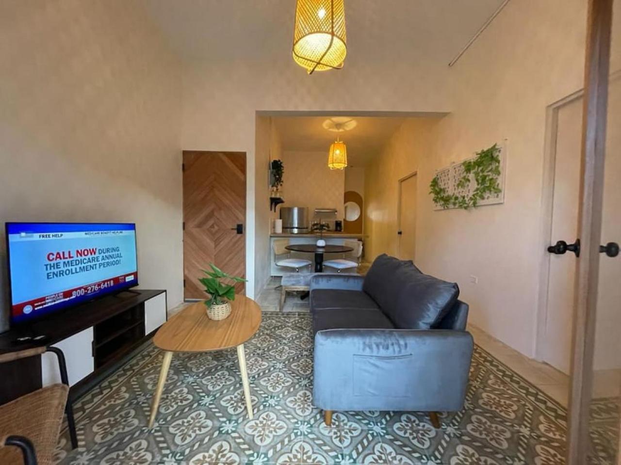 Chic And Classic In Santurce 6 Apartment