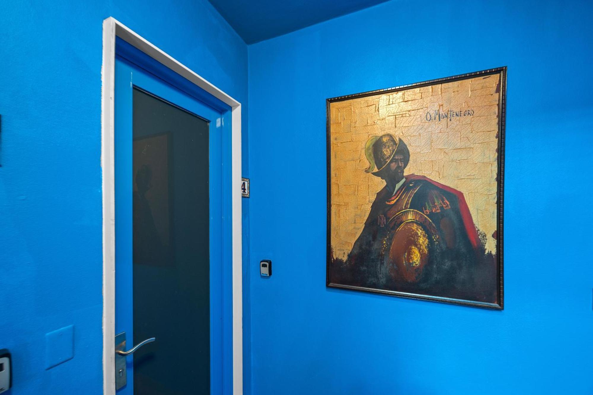 View Artistic Close To Everything Mm4 Apartment