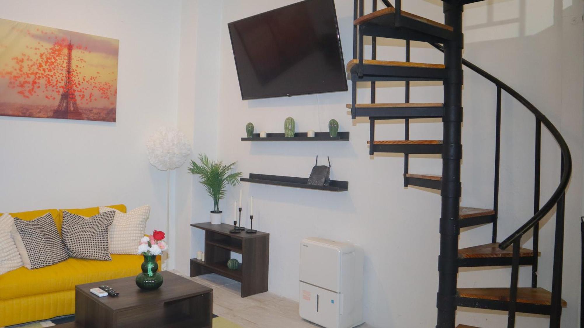 Apartment Old