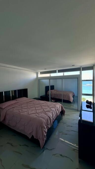 The Happy Place Apartment
