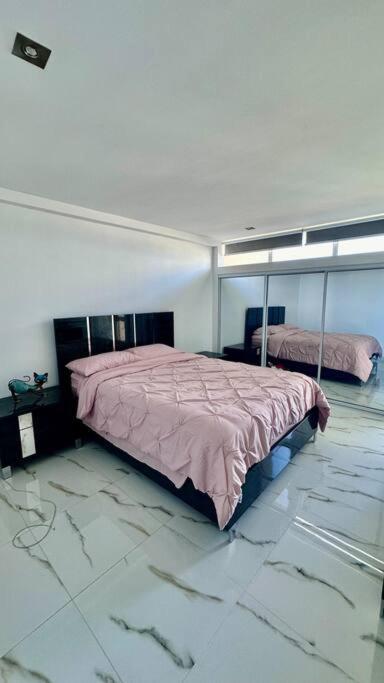The Happy Place Apartment San Juan