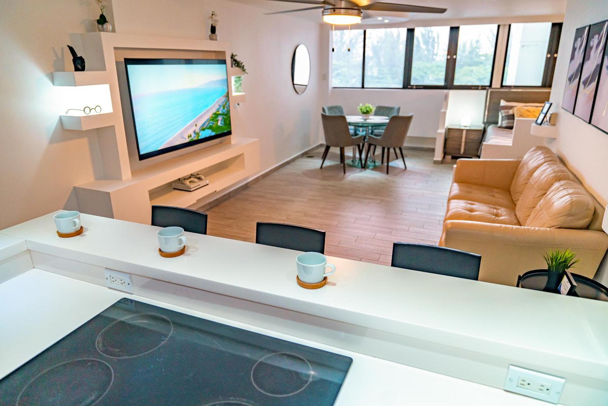 Beachfront Bliss At Isla Apartment San Juan