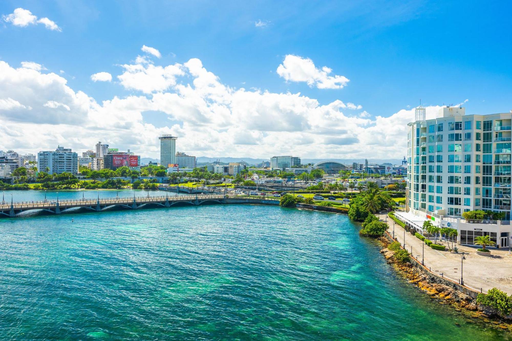 Balcony With Views Pool In Condado Apartment *