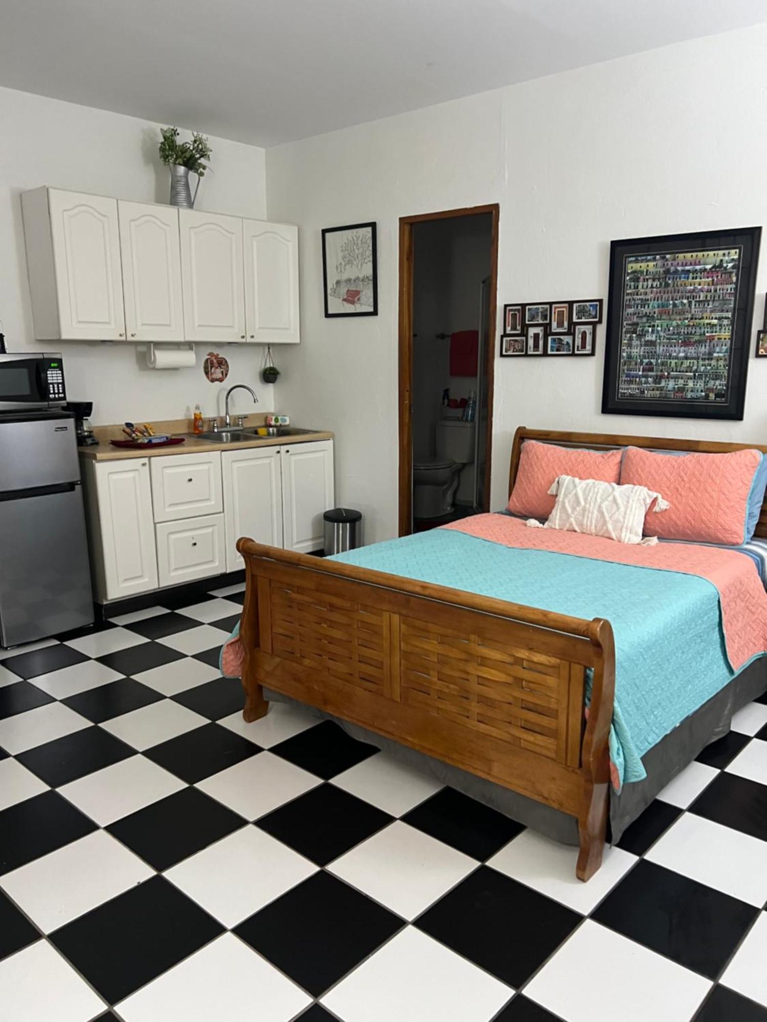 310guest-house La Vida * San Juan