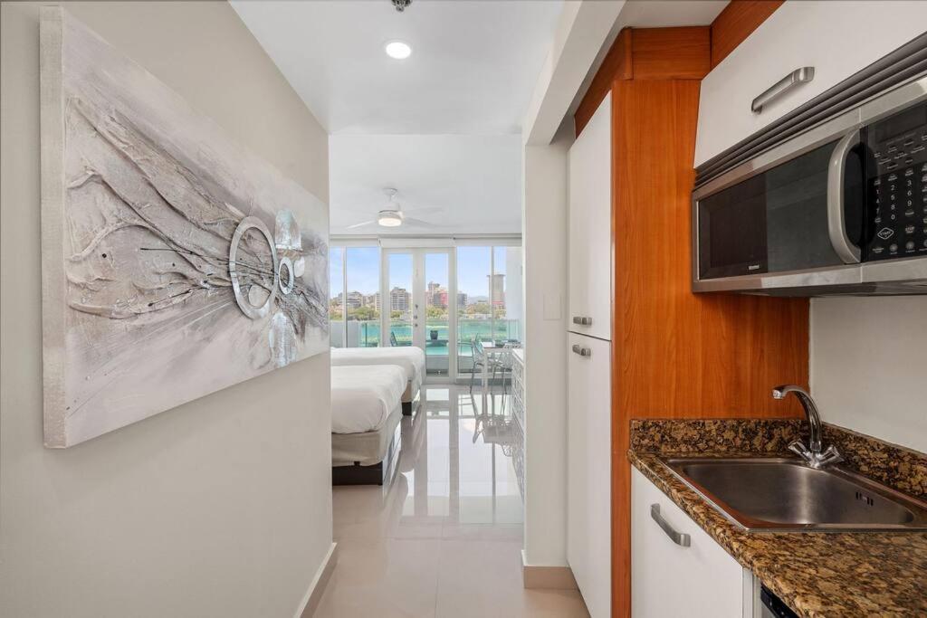 Apartment The Sunrise With Ocean View L 2 Queen Beds San Juan