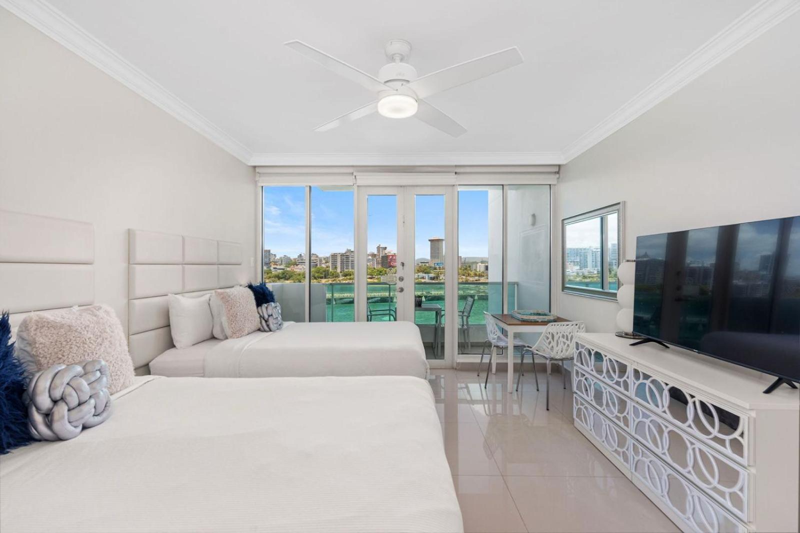 The Sunrise With Ocean View L 2 Queen Beds San Juan
