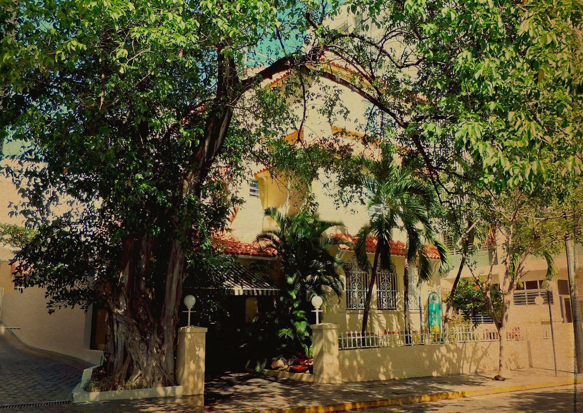 Hotel Canario Boutique 3*