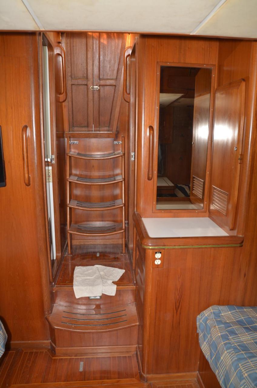 Botel Serenity Boatel In San Juan