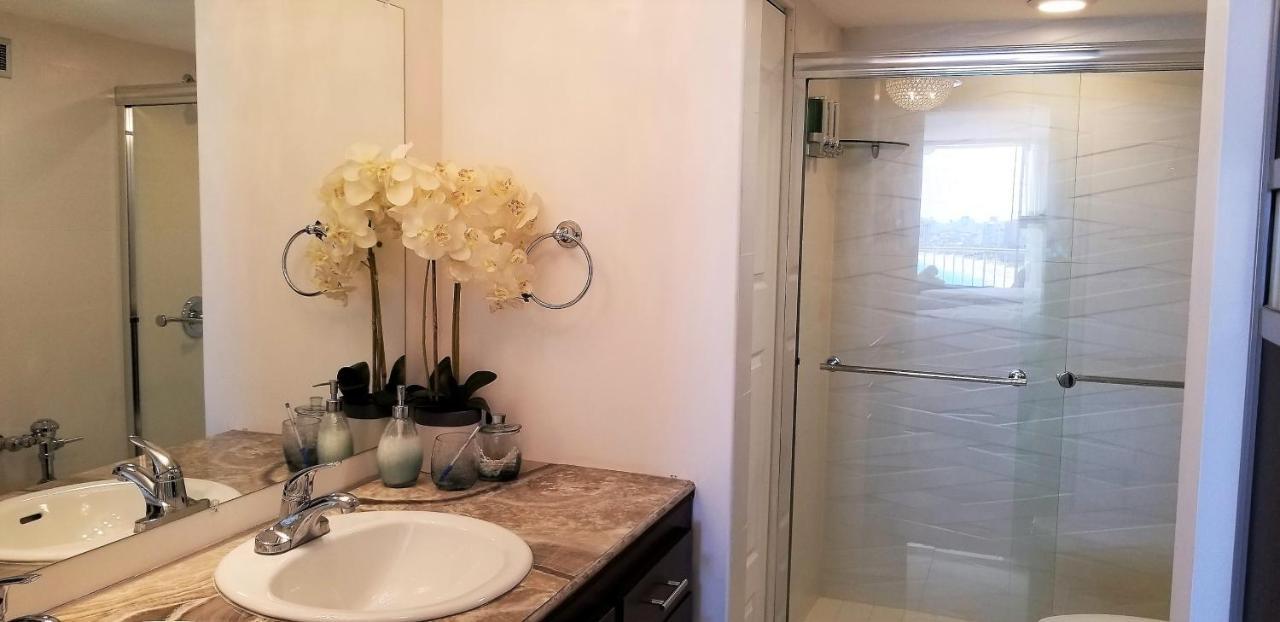Esj Towers Jr One Bedroom - Beachfront Top Location View Lux! Apartment