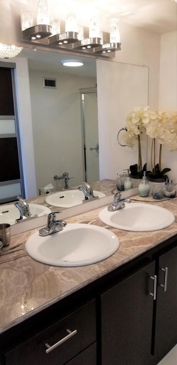 Esj Towers Jr One Bedroom - Beachfront Top Location View Lux! Apartment *