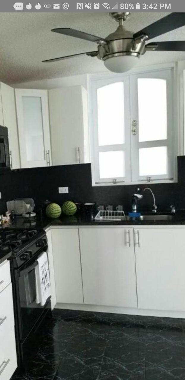 Holiday home Black & White Comfort House *