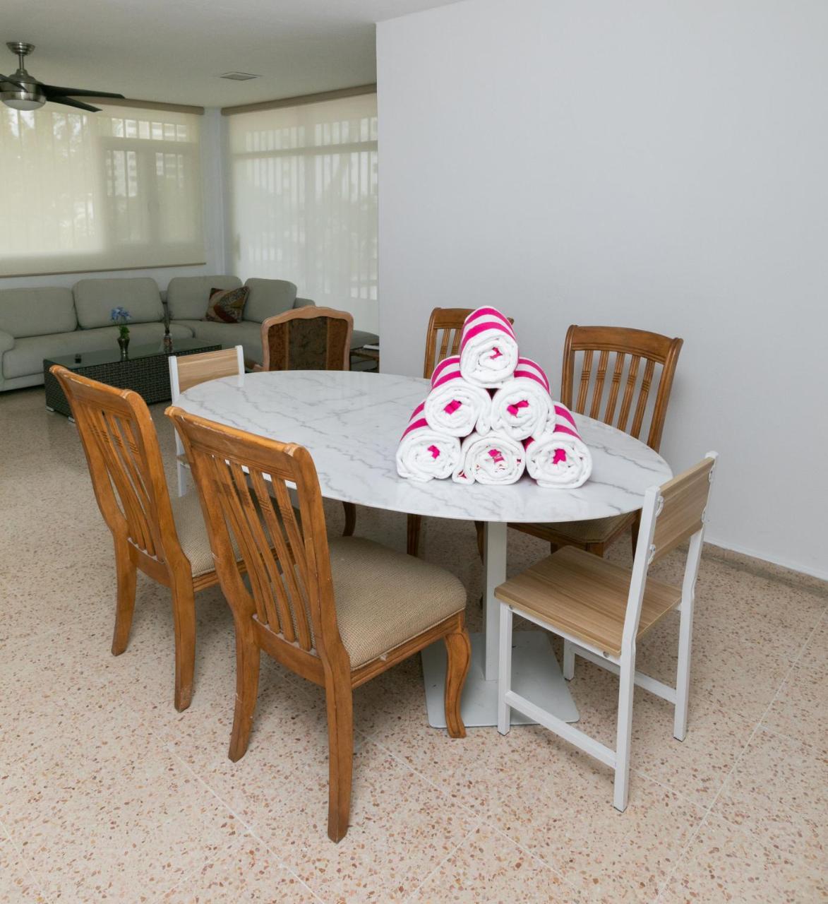 Beach House Guest house *