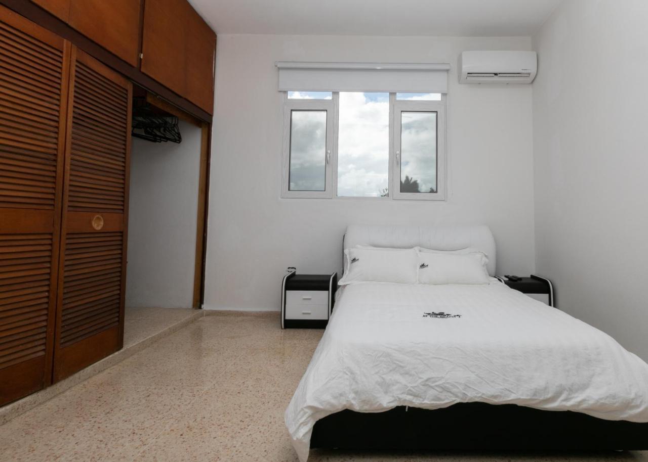 Beach House Guest house San Juan