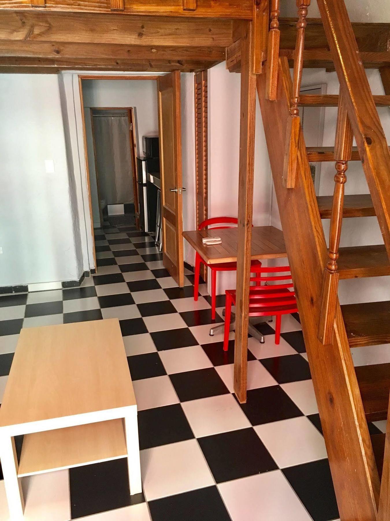 Casa Luna Guest house 2*